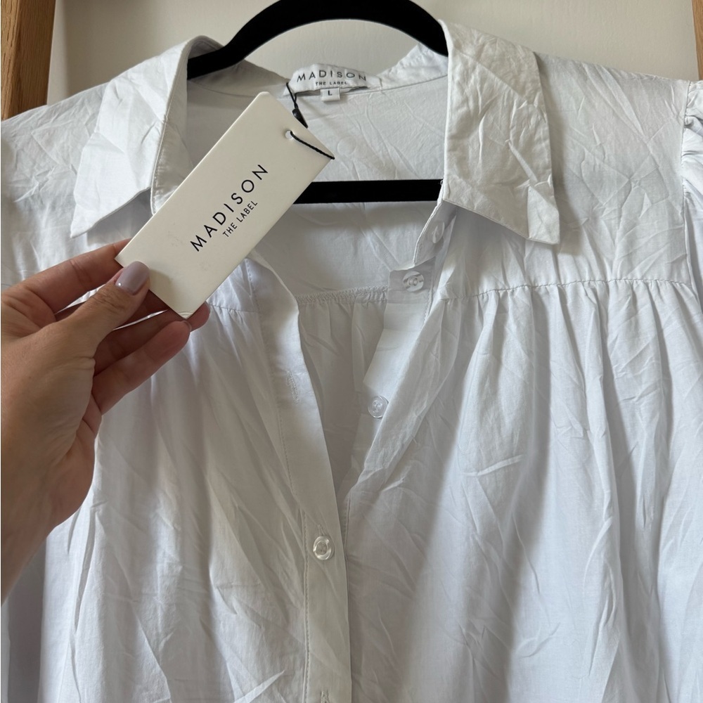 Madison The Label Cecilie Mini Shirt Puff Sleeve Dress - White - NWT - Picture 3 of 6
